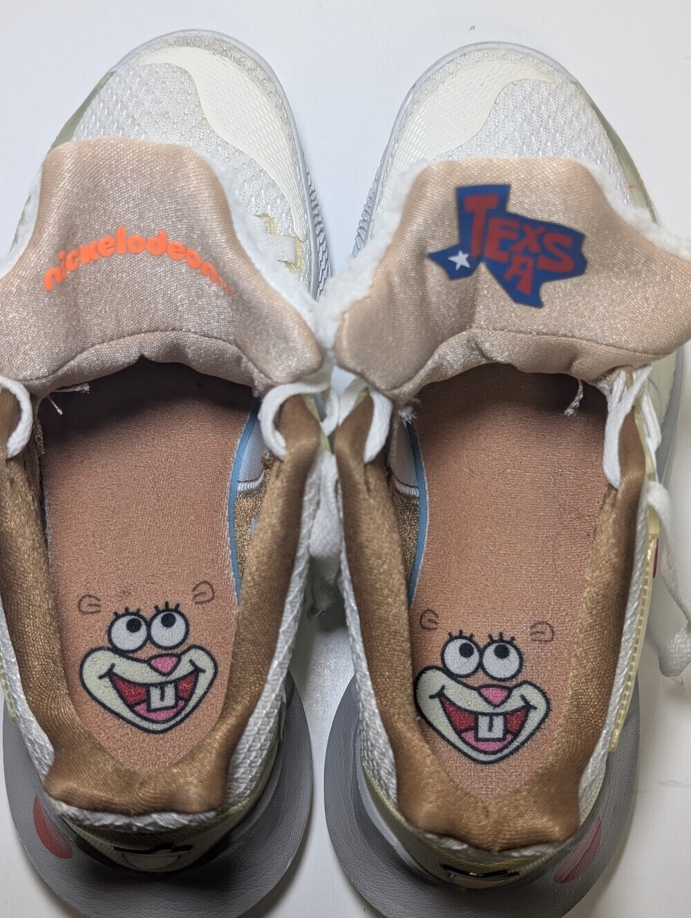 Nike Kyrie Low 2 x SpongeBob SquarePants "Sandy Cheeks" CJ6953-100 Men’s Size 7 - Picture 6 of 9